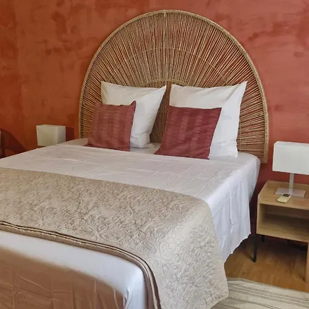 Quai 84, Maison Au Bord Du Rhone بيت للعطل