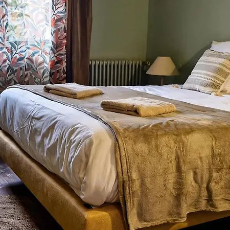 Quai 84, Maison Au Bord Du Rhone بيت للعطل